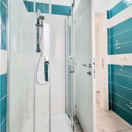 Modern Flat 100m From The Beach Lejlighed