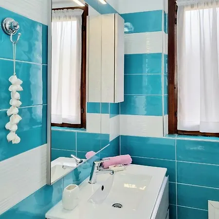 Modern Flat 100m From The Beach Costa Rei