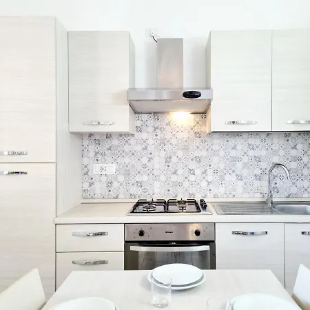 Modern Flat 100m From The Beach Lejlighed *