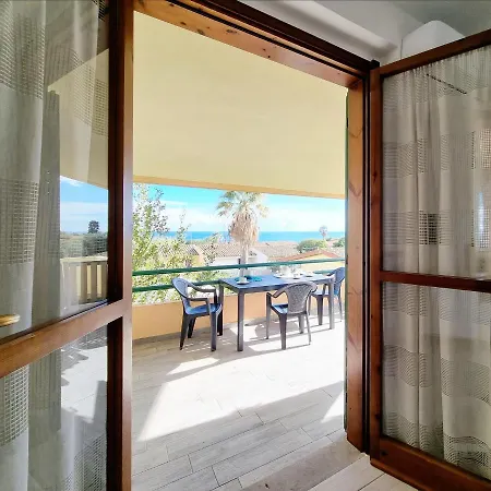 Villa Smeralda 2 Апартаменты *